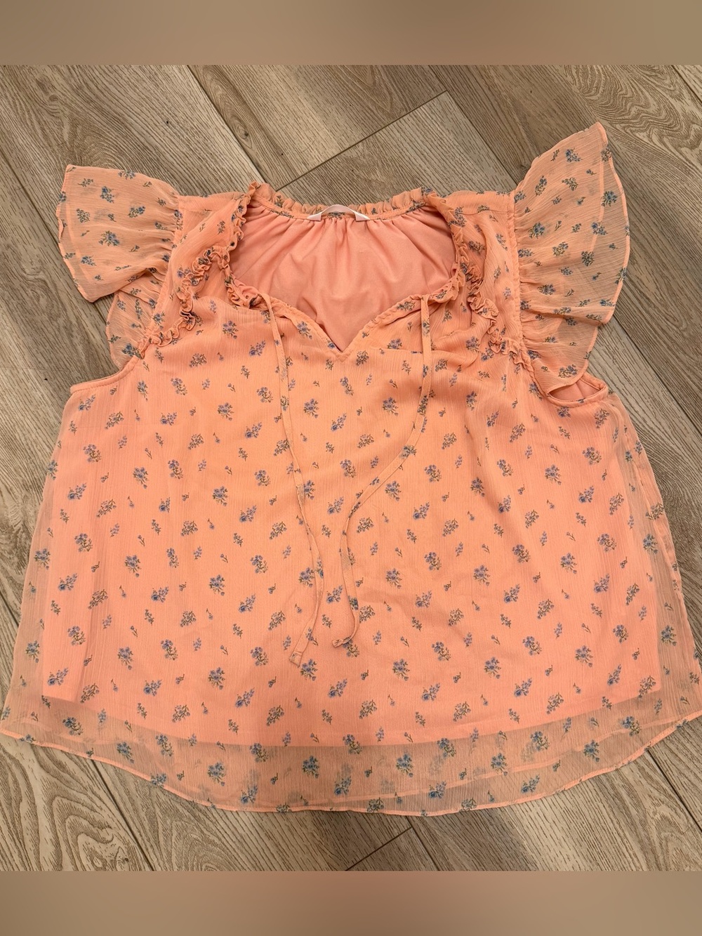 LC Lauren Conrad Peach Floral Ruffle Sleeve Blouse